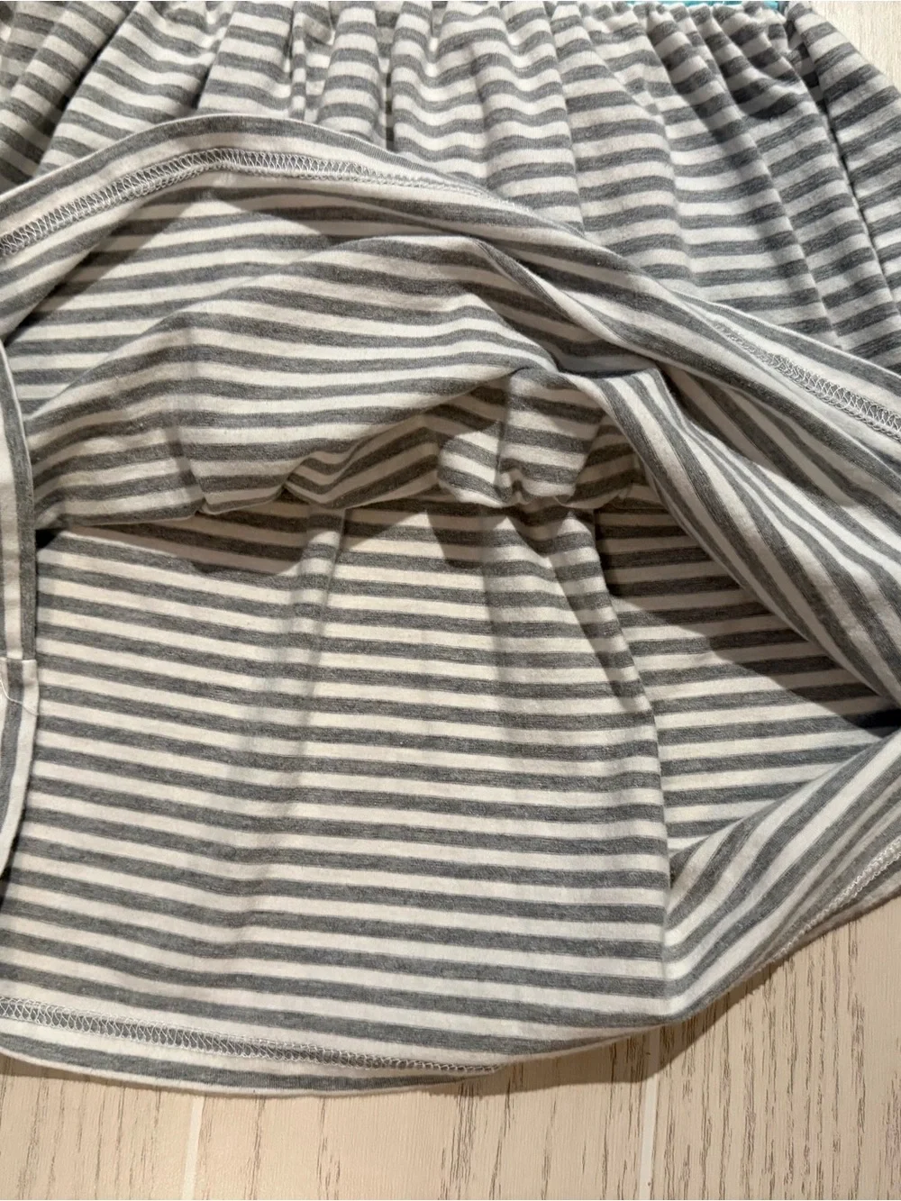 Boutique Girls 5 Gray Stripe Smocked School Dress